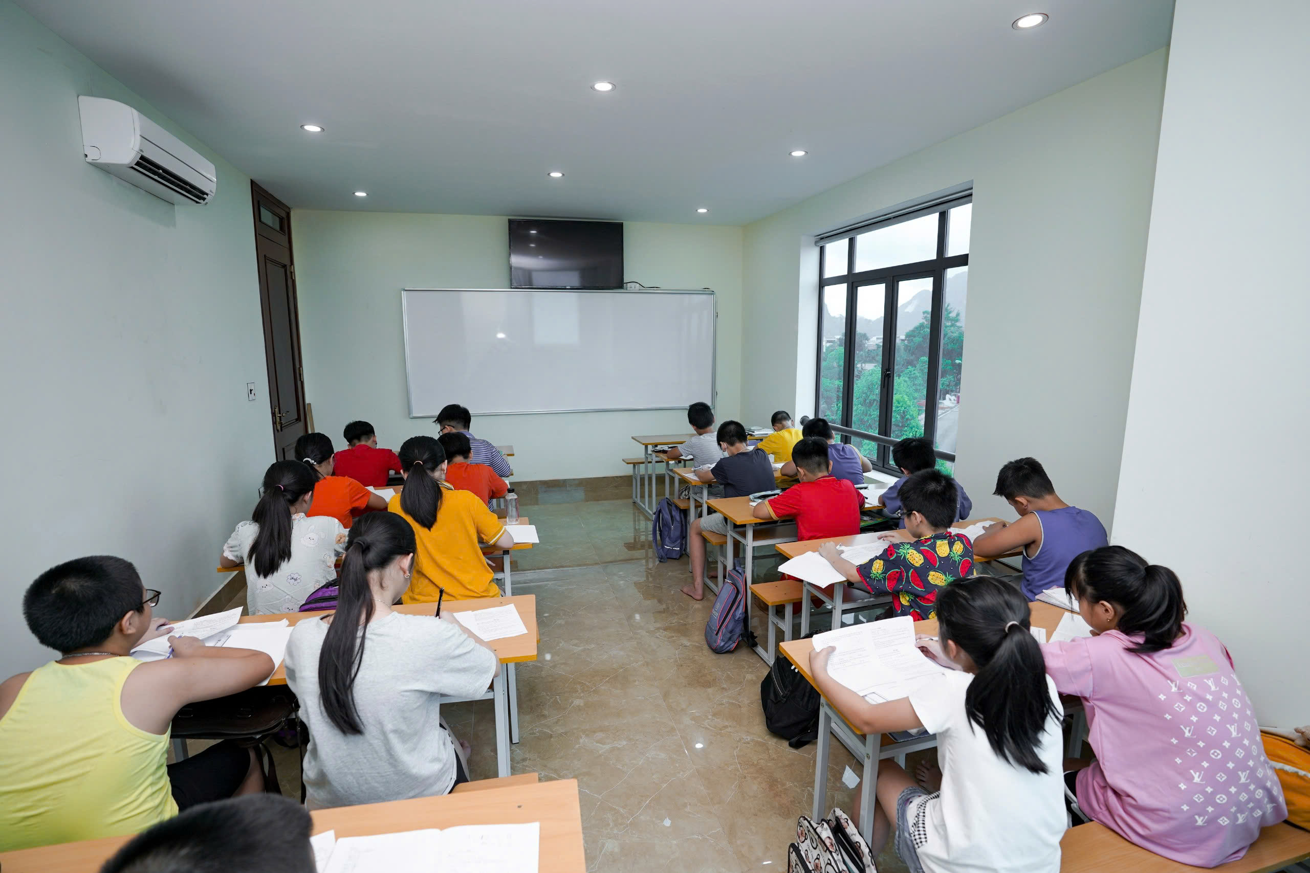 Lớp học thực tế